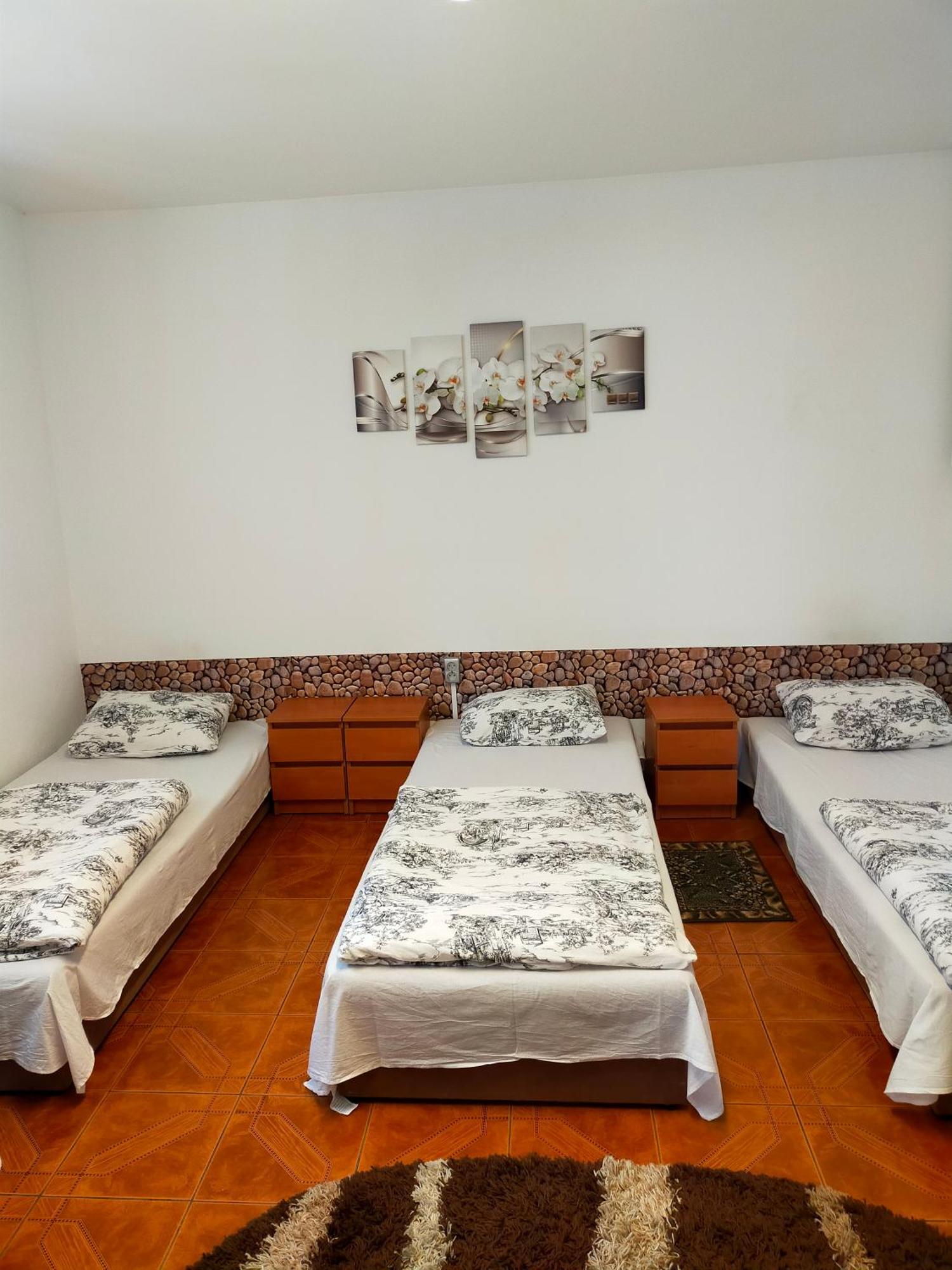 Hostel Madeira Гданск Екстериор снимка