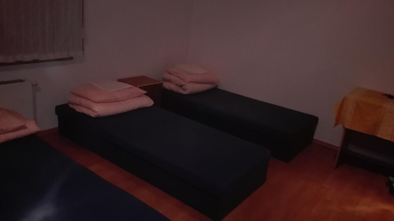 Hostel Madeira Гданск Екстериор снимка