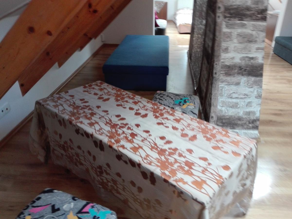 Hostel Madeira Гданск Екстериор снимка