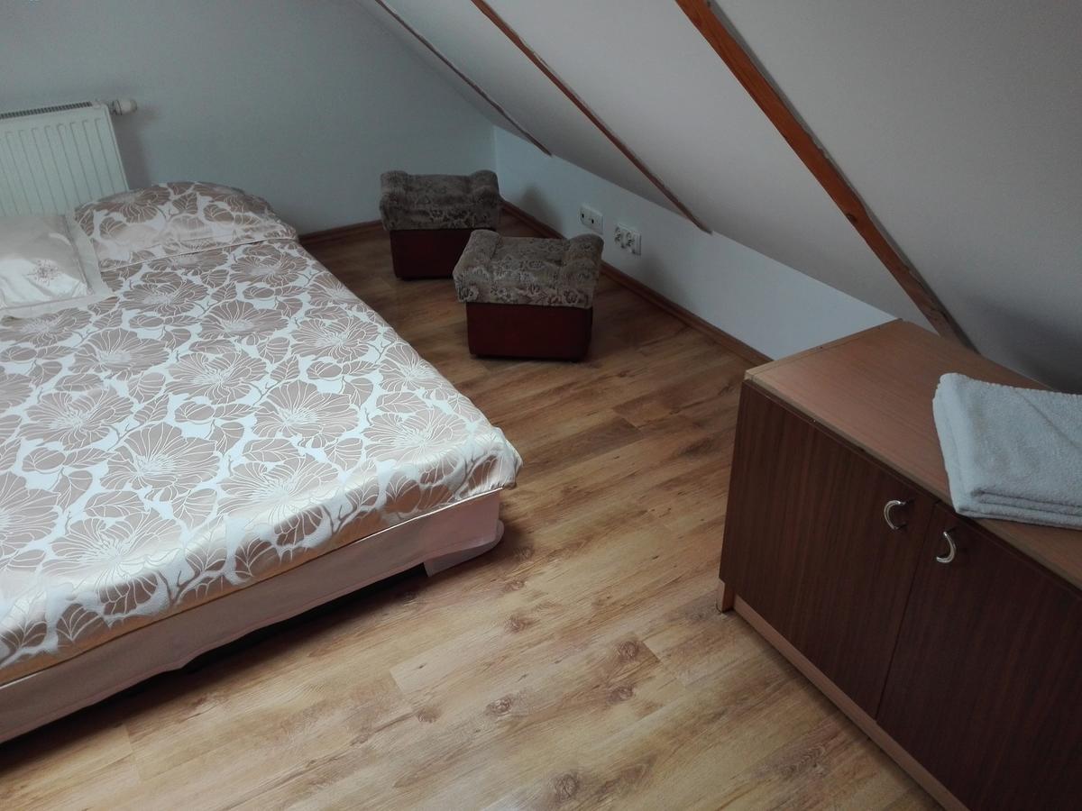 Hostel Madeira Гданск Екстериор снимка