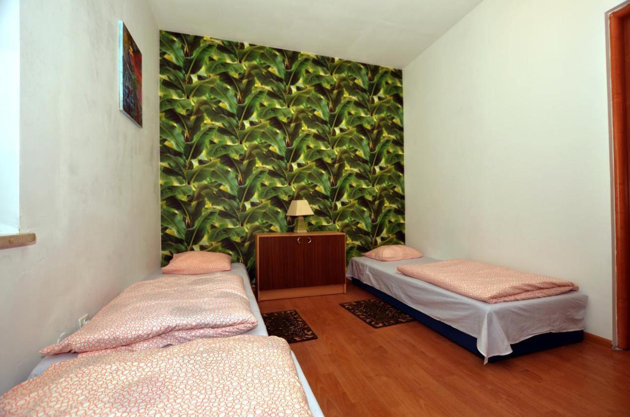 Hostel Madeira Гданск Екстериор снимка