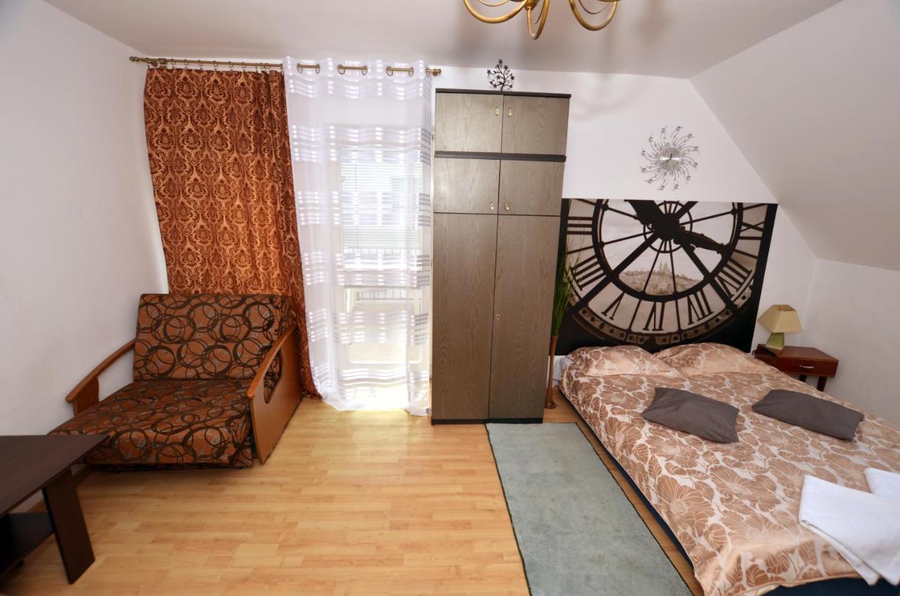 Hostel Madeira Гданск Екстериор снимка