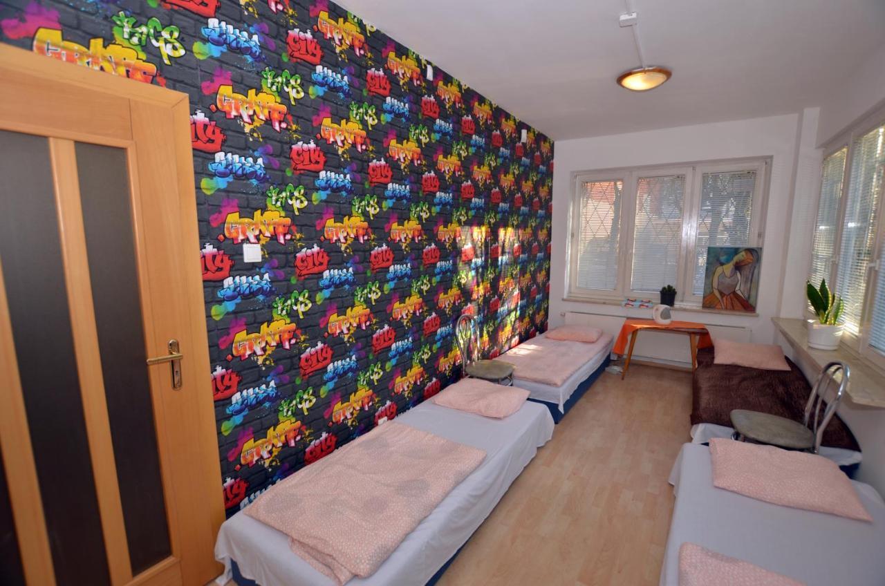 Hostel Madeira Гданск Екстериор снимка